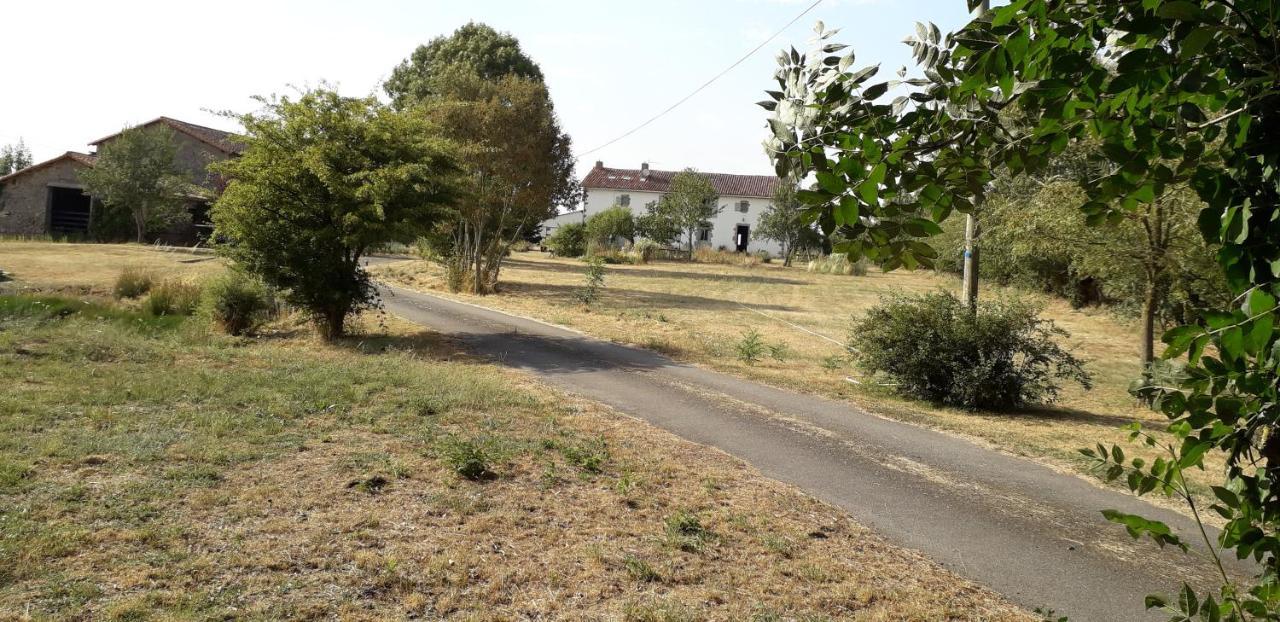 Amailloux Le Magnoux Peaceful Retreat B&B 외부 사진